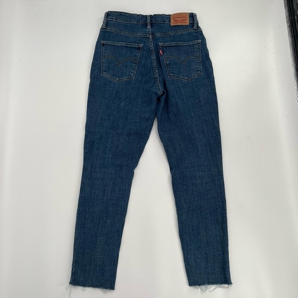 Levi's 721 High Rise Skinny Frayed Hem Jeans Size 28 Women's - Picture 3 of 8